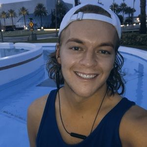 Meet your Posher, Kyle